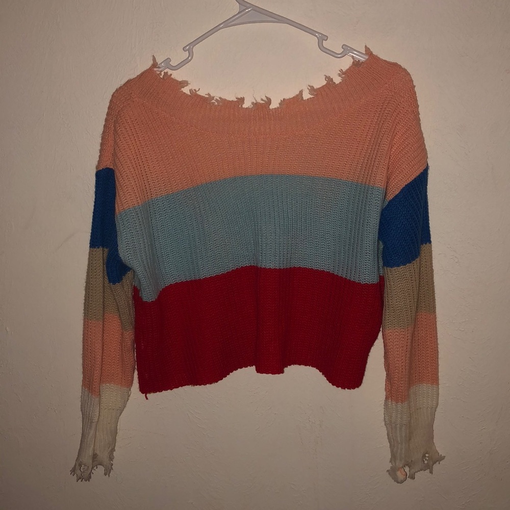 Cropped sweater with dipped back, multicolored